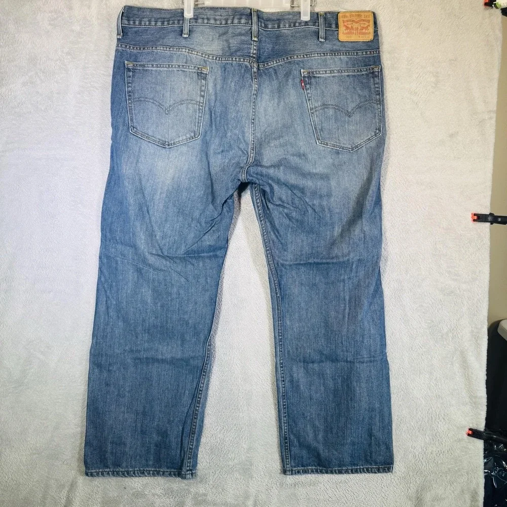 Levis levi 569